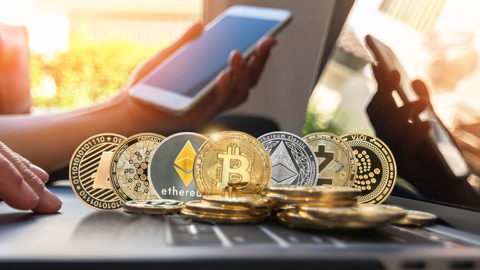 Bitcoin ve Altcoinler Ne Durumda: Piyasalara Genel Bakış (24 Kasım)