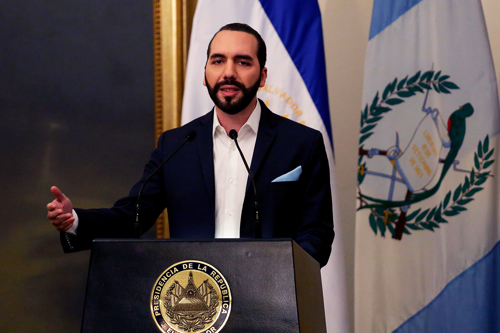 El Salvador Başkanı Nayib Bukele, 19.000 dolar değerinden 80 tane Bitcoin daha satın aldıklarını duyurdu!