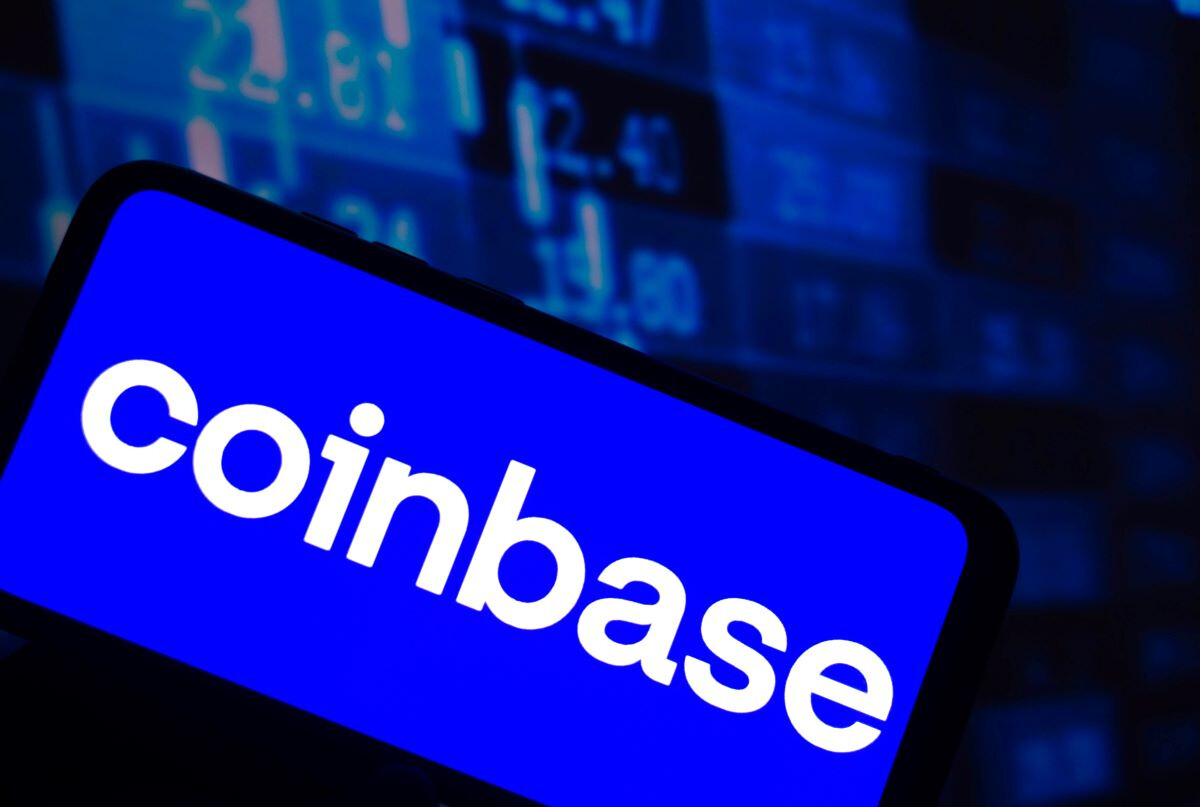 Bitcoin Borsası Coinbase İşlem Hacminde Rekor Kırdı – Binance’i Geçebilir mi?